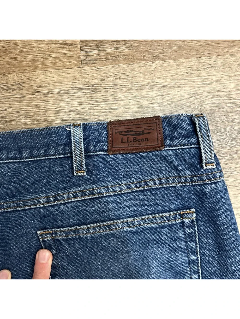 L.L.Bean Men’s Straight Leg flannel lined Blue Denim Jeans Regular Fit Medium